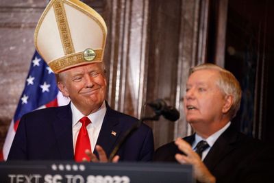 Republican Senator Torched for Post Endorsing Trump as Next Pope: 'Should We Call an Exorcist?'