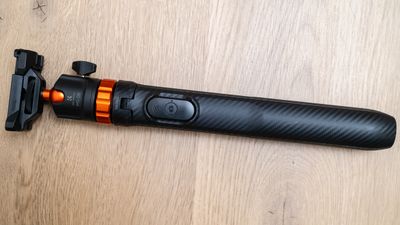 K&F Concept 62-inch 2-in-1 Selfie Stick Tripod review: a versatile support for phones and action cameras