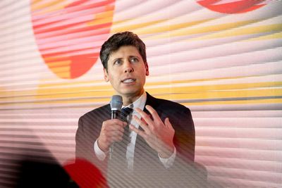Americans can finally scan their eyeballs for crypto in return after Sam Altman-backed World launches in U.S.