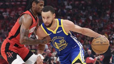 Steph Curry Had Funny Response When Asked for Update on Thumb Injury