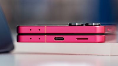 How fast is the Samsung Galaxy Z Flip 7 charging speed?