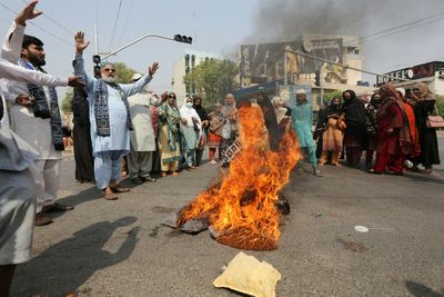 US Calls On India And Pakistan To 'De-escalate'