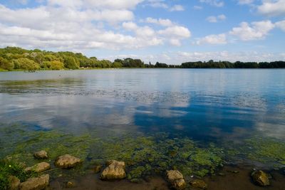 Body of 16-year-old boy found in Nottingham lake