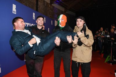 UK counterterror police say they will investigate comments by Irish rap group Kneecap