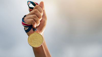 Investors Score On These 10 Popular ETFs — None Own The S&P 500