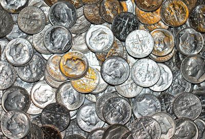 Coin flip: 8m freshly minted dimes spill on US highway after truck crash