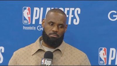 WATCH: LeBron James said 'no comment' when asked about the Lakers' deficiency at center