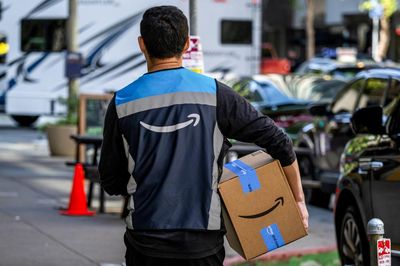 Amazon reports better-than-expected earnings despite tumult of Trump tariffs