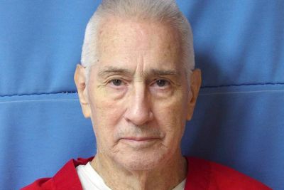 Mississippi sets an execution date for a man who's been on death row since 1976