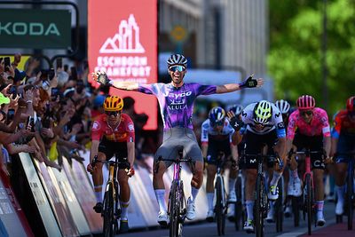 Eschborn-Frankfurt: Michael Matthews holds off Magnus Cort for first victory of season