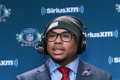 Ex-cop sues NFL legend Steve Smith Sr. over alleged affair with wife