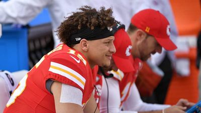 Alex Smith Shared the Exact Moment He Knew Patrick Mahomes Would Replace Him as Chiefs QB