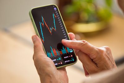 How AI Can Be Used in Investing
