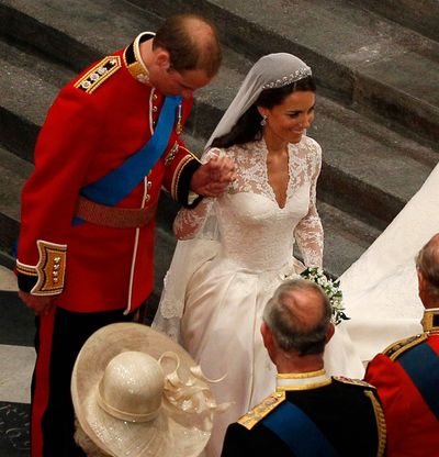 How Queen Elizabeth Let Prince William "Rip Up" The Royal Rulebook for His Wedding to Kate Middleton
