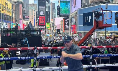 Boxing takes over Times Square for surreal Garcia-Haney-López triple bill