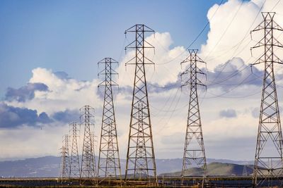 Do Wall Street Analysts Like PG&E Corporation Stock?
