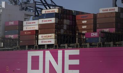 Why is Trump ending the ‘de minimis’ tariff loophole on low-value imports?