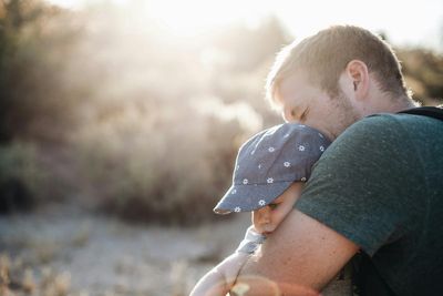 Fathers urged to join world’s first 'Dad strike' to protest Britain's 'rubbish' statutory paternity leave