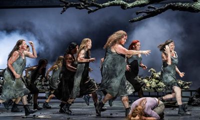 Die Walküre review – Kosky’s formidable staging is full of magic and menace