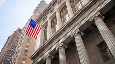 Dow Jones Rallies On Surprise Jobs Report; Apple Dives On Earnings