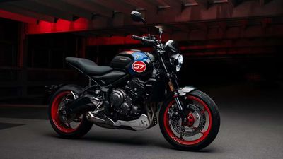 Triumph’s New Trident 660 Triple Tribute Goes Retro-Sporty, and Oh So Sexy