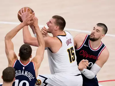 Nuggets coach can't believe lack of fouls called on Nikola Jokic