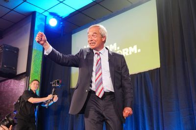 Farage vows to ‘resist’ asylum hotels as Reform celebrates major gains