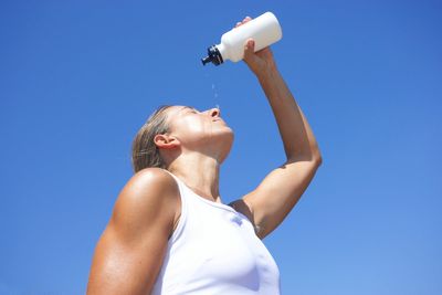 Is it safe to exercise in hot weather? The experts weigh in