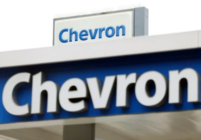 Lower Profits At US Oil Giants Amid Fall In Crude Prices