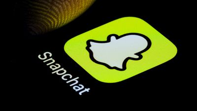 The latest Snapchat redesign fail shows users don't always want minimalist UI