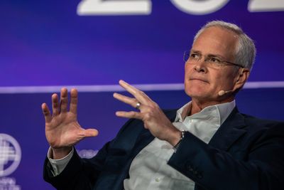 Exxon and Chevron hold the line against tariffs, OPEC, and plunging oil prices