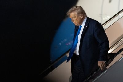Judge blocks Trump executive order targeting elite law firm, a blow to his retribution campaign