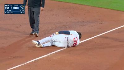 Red Sox Triston Casas Carted Off Field After Nasty Fall Running Out Ground Ball