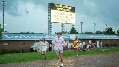 Severe Weather Delayed Kentucky Oaks, Sent Fans Running for Shelter at Churchill Downs
