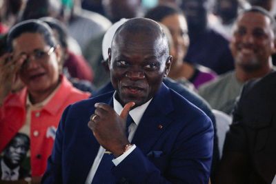 Gabon swears in ex-military chief Oligui as president