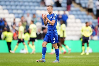 Jamie Vardy scores 199th Leicester goal in win over sorry Southampton