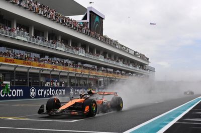 Miami F1 sprint chaos causes delay to qualifying