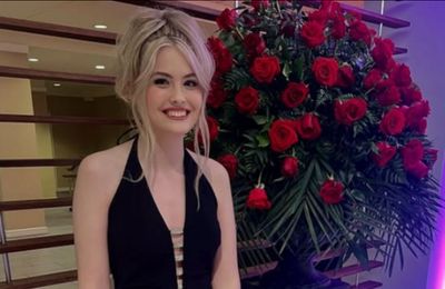 Anna Nicole Smith's daughter wore late mother's dress to feel like she was 'getting a hug' from her