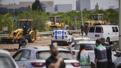 Netanyahu promises revenge after Houthi missile strikes near Tel Aviv's Ben Gurion airport