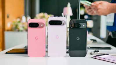 Google's building its own DeX-like mode to turn your phone into a desktop