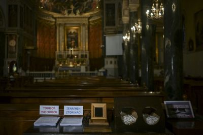 Church Donation Box Goes Digital In Greece