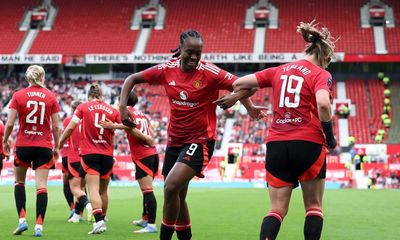 WSL roundup: Manchester United seal Champions League spot with derby draw