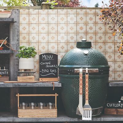 Having a BBQ this bank holiday? Garden experts say this is the only place you should put it if you want to keep your garden birds safe