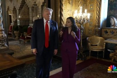 Trump says he doesn’t ‘know’ if he must uphold the Constitution