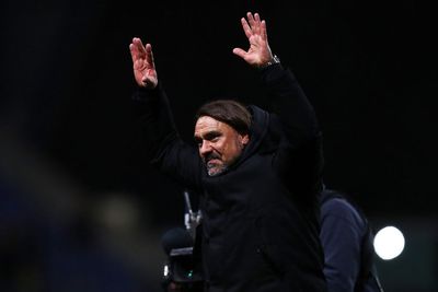 Leeds chairman confirms Daniel Farke will lead club into Premier League: ‘He is my man’