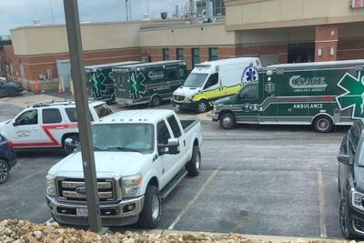 At least 32 injured as shuttle bus crashes into Missouri ditch