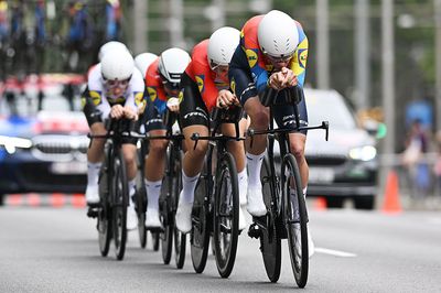 La Vuelta Femenina: Lidl-Trek storm to opening team time trial victory as Ellen van Dijk takes overall lead