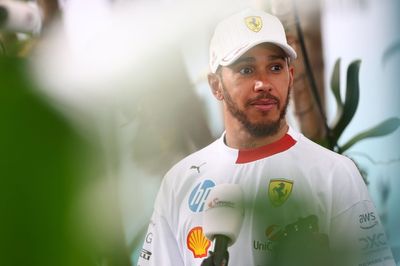 Lewis Hamilton: “Sarcastic” Miami GP team radio due to slow strategy calls