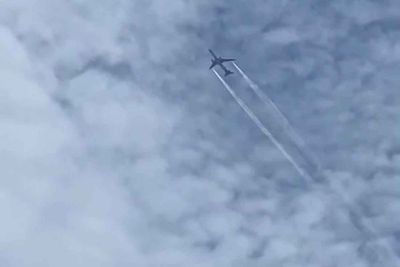 Thai Airways plane makes emergency landing at Suvarnabhumi