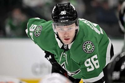 Mikko Rantanen registers first NHL Stanley Cup Playoff hat trick